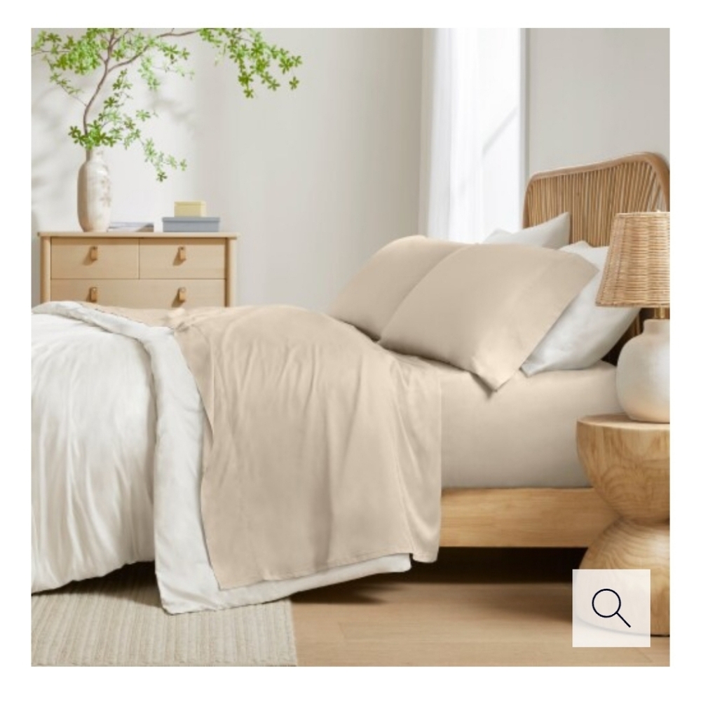 Cream Textured Sheets Set for Elegant Bedding